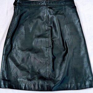 VTG Berman’s Black Leather Mini Skirt Sz 4 Pencil A-Line 90s Grunge Y2K Dark